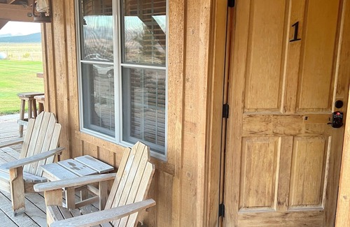 Almo Cabin | Cozy cabin #1 & AC, WiFi in Almo ID by City of Rocks National Park