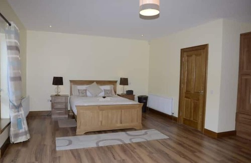 Ballymacarthur Bed & Breakfast | INISH DELUXE SUITE