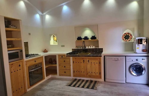 Tamansourt Villa | Homerez - Spacious villa in Tamansourt with private pool