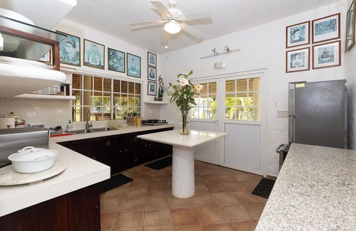 Palenque House | 4-bedroom beachfront paradise in Palenque with AC, pool, walking trail and more!
