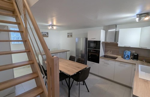 Chilleurs-aux-Bois Cottage | Cozy accommodation with air conditioning, 4 bedrooms, terrace, parking - 6 pers.