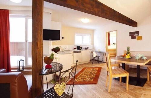 Mathon Apartment | Apartment in Ischgl overlooking the mountains