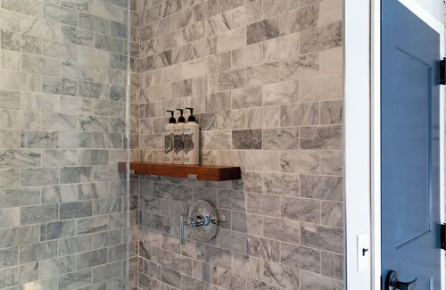 Johnstown Apartment | Cozy Industrial Chic Studio in Wonderful Johnstown, OH
