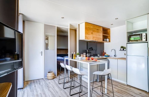 Vias RV Rental | Mobile Home 44m² Camping 4* La Carabasse Vias Beach 800m from the sea