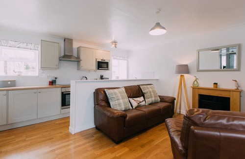 St Ives Cottage | St. Ives 2 Miles, Beaches, It's A Dog's Paradise