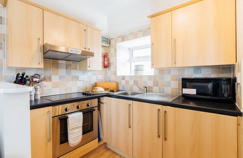 St Ives Cottage | The Hayloft - sleeps 4 guests in 2 bedrooms