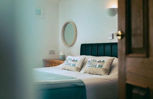 St Ives Apartment | Peace and tranquility just 5 mins from stunning St. Ives
