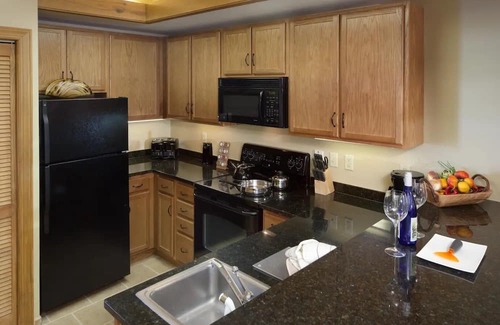 Gatlinburg Resort | Adventure Awaits at Our 2BR Gatlinburg Getaway – Walk, Splash, Explore!