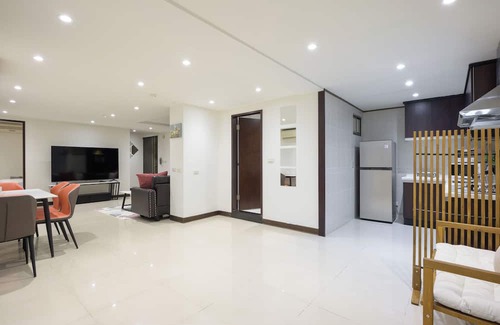 Xinyi Apartment | H&K 3/2 Charming Apartment Sun Yat-Sen Super Host