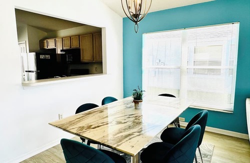 Westridge House | Blue Sky Villa, a home away from home.