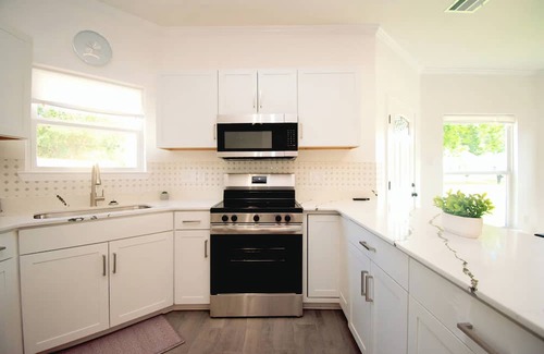 Gonzales House | 4/2 NEW COZY HOME in the heart of Gonzales, La.