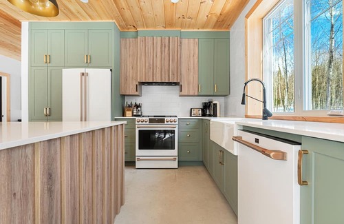 Amherst Ski Chalet | Chamonix Kanata-Tremblant