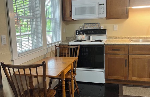 Northwood Apartment | Old Lyons Mill Studio