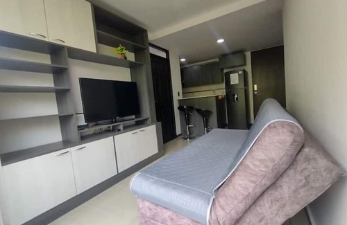 Buenos Aires Apartment | Great location/climatized pool , Palmas Poblado