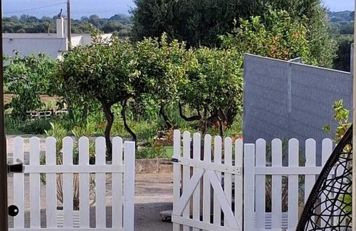 Capitolo House | The White Apple