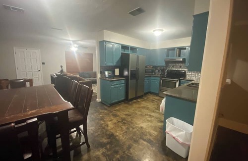 Boerne House | Charming 3-bedroom house with pool, large fenced yard, 1.5 miles to Main St.