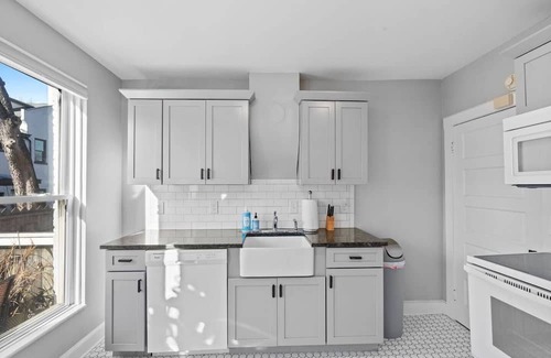 Downtown House | Aldridge Harris House- Dtown LEX