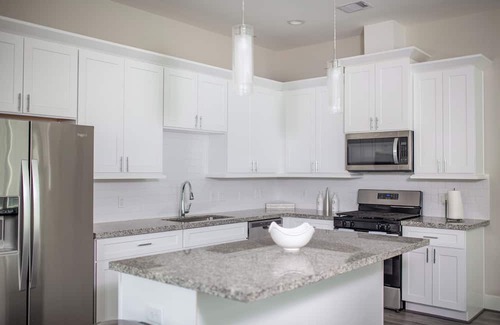Riverside Terrace House | Vacation home just 3 minutes drive to Houston Zoo