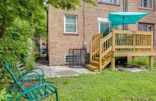 South Shore House | 2 Mi to South Shore Beach Urban Retreat with Yard