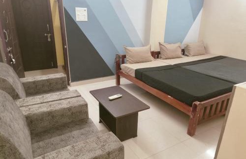 Viluppuram Hotel | Sri sinthalamman residency