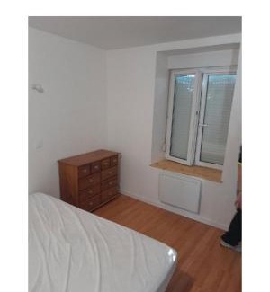 Brece House | LOGEMENT-PINSEL-a-BRECE-53120