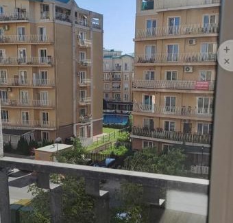 Stefanestii de Jos Apartment | Zen by the pool Cosmopolis