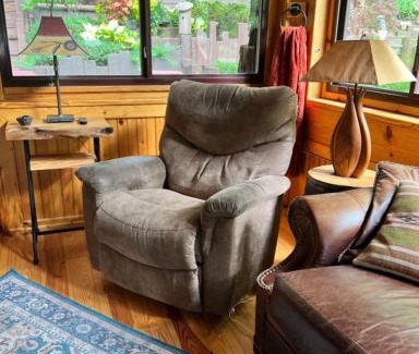 Bakersville House | Artisan Cabin on Houndhill