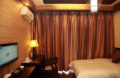 Wulingyuan Hotel | 梓木山庄