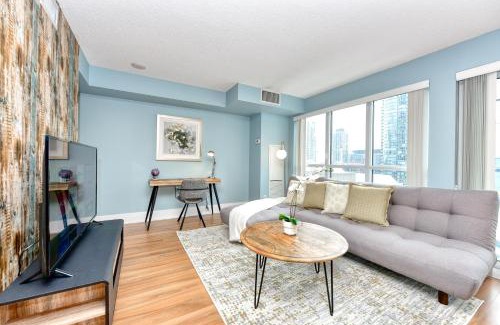 Toronto Entertainment District Hotel | 300 Front Suites