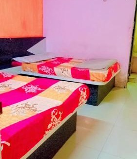 Omkareshwar Hotel | SB PALACE