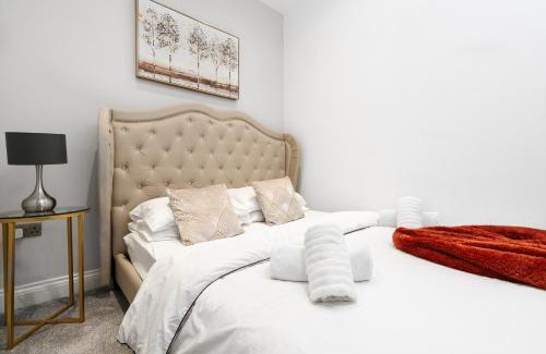 Preston Apartment | The calm apartment with 2 ensuite bedrooms.