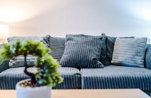 Warrington Apartment | Modern 1-Bedroom Apartment with Free Wi-Fi and Parking by Amazing Spaces Relocations Ltd