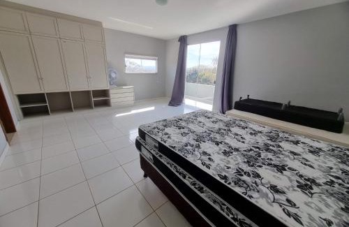 Senador Canedo House | Chácara Quatro Irmãs