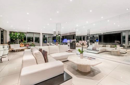 Brixton Hill House | OMG PentHouse