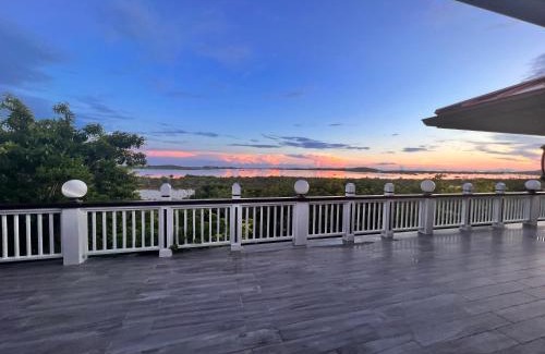 The Bight Apartment | Lakeside Tranquility - Central - No booking fee