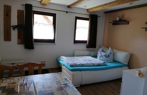 Neuscheidenbach Apartment | Ferienwohnung Max