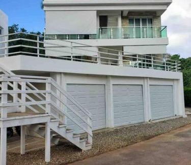 Urbanizacion Tavarez Apartment | Home Away From Home in White Hill