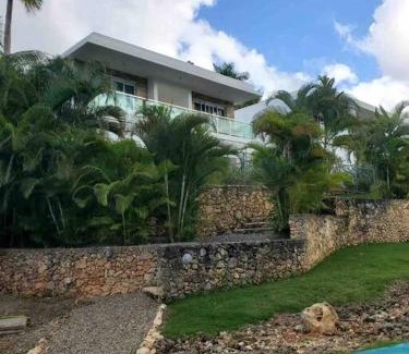 Urbanizacion Tavarez Apartment | Home Away From Home in White Hill