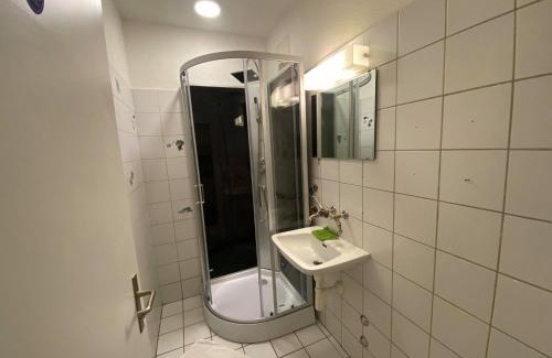 Gundeldingen House | Large Guest Room in Guest House