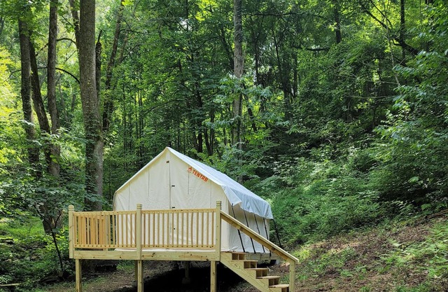 Tentrr Signature Site - HAPPY HOLLOW HIDEAWAYS HALFWAY THERE
