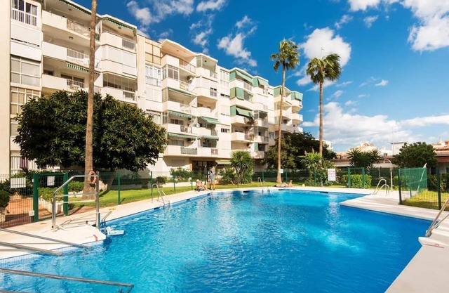 Aloha Torres Carihuela Beach