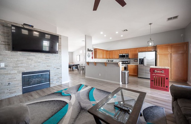 Gorgeous Las Vegas home with RV parking