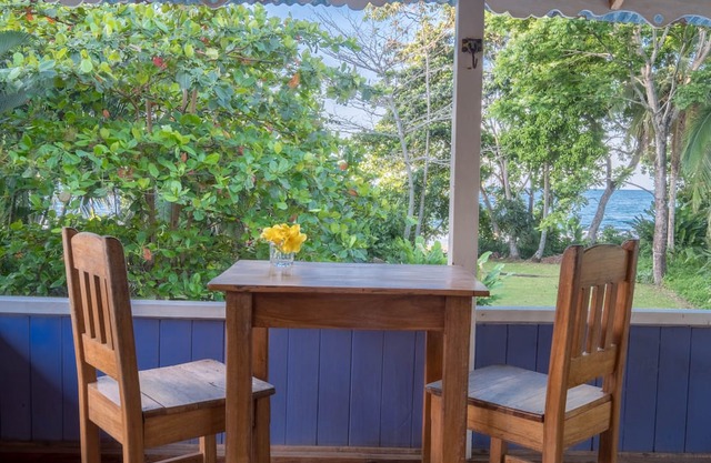 Beautiful Beachfront Property - Fiberoptic Internet
