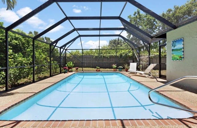 New, modern and meticulous beautiful home in Boca!