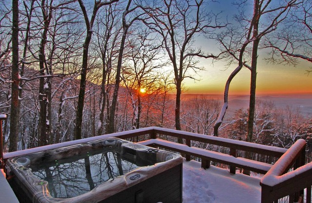 Antlers Ridge Lodge- Upscale Mountain Retreat