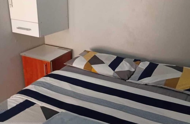 Las Palmas Day & Night Guest House