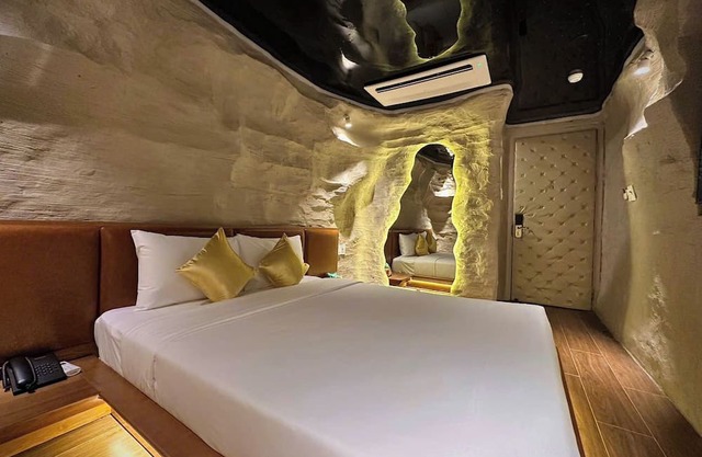 Cupid Hotel 3
