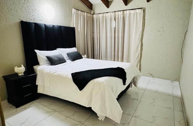 Villa Picasso- 1 Bed Villa