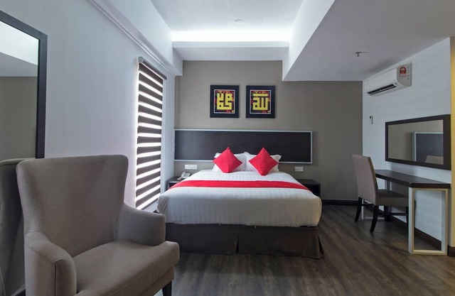OYO 94790 Putri Bungsu Residence