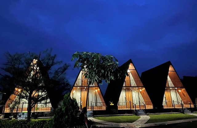 Green Hills Farm & Resorts